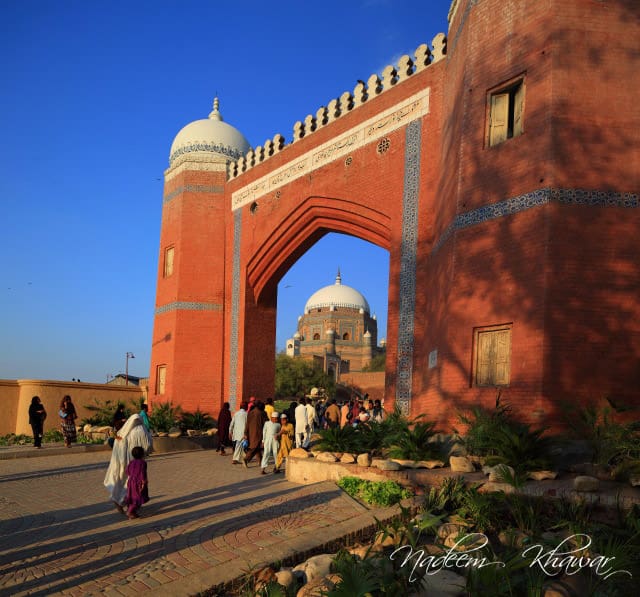 Fort Kohna Qasim Garden in Multan